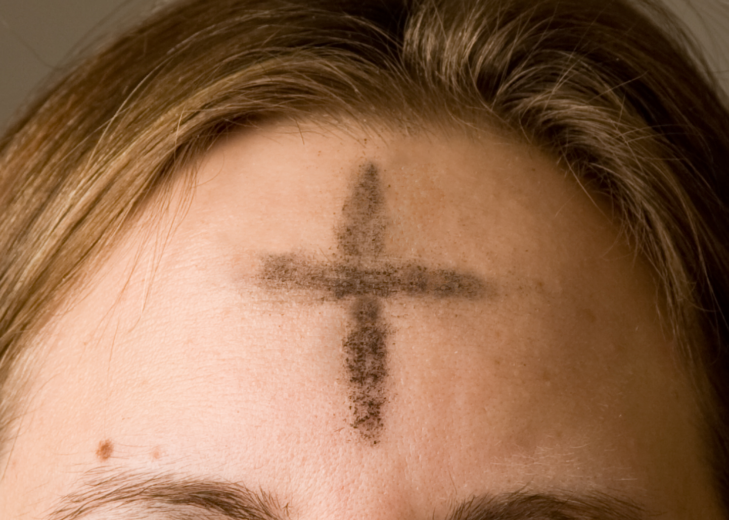 Cross of ashes